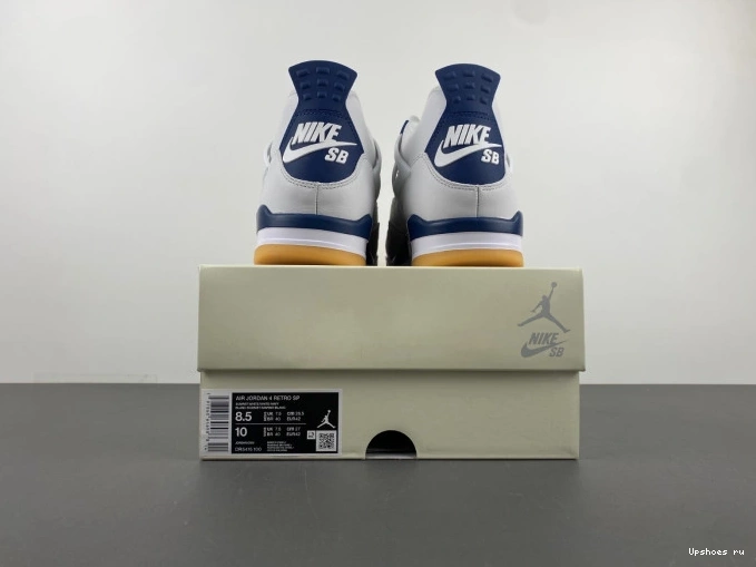 DR5415-100 4  SB Navy Jordan Retro 0821